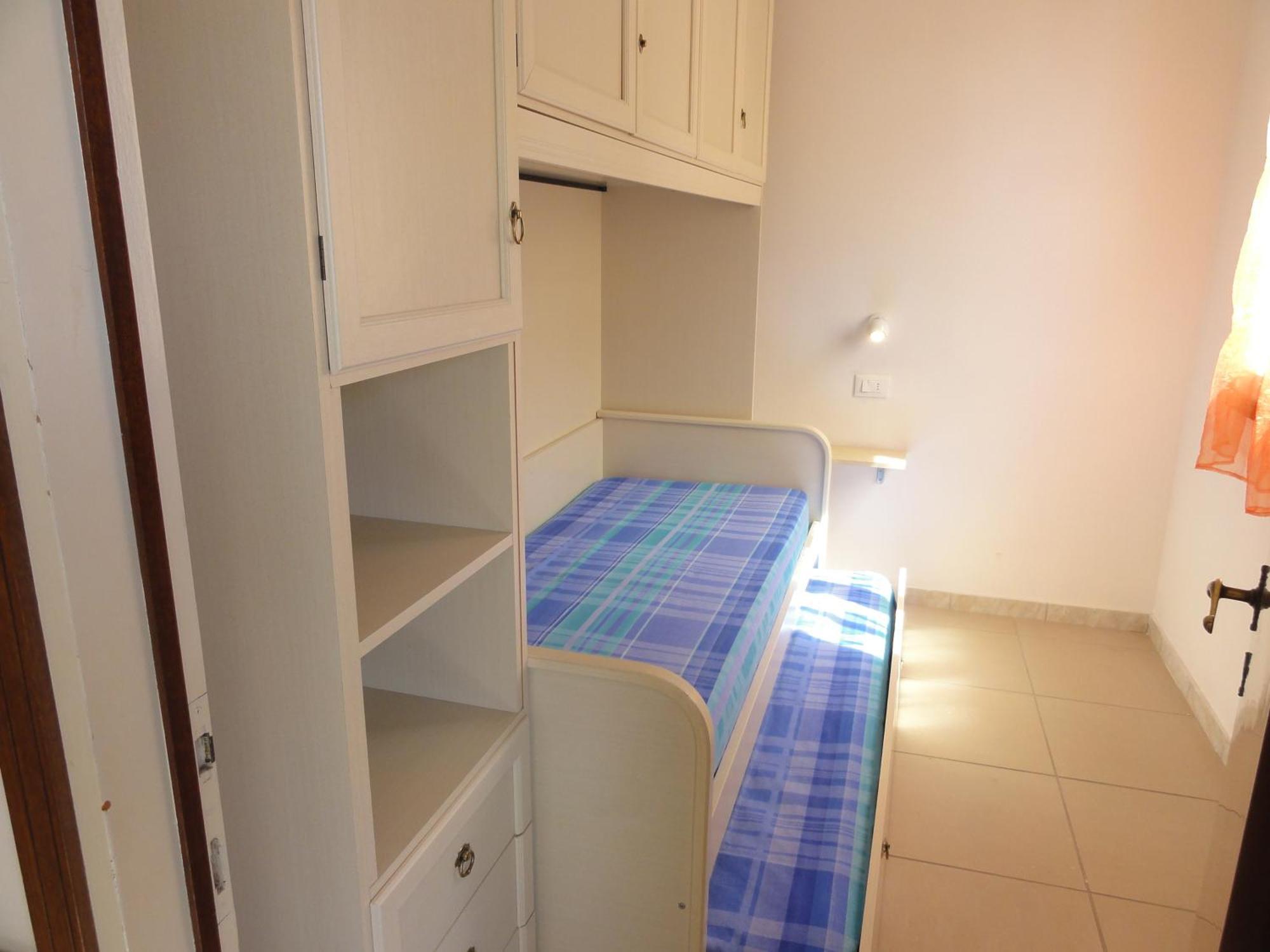 Ivana - Appartamenti Bibione Ruang foto